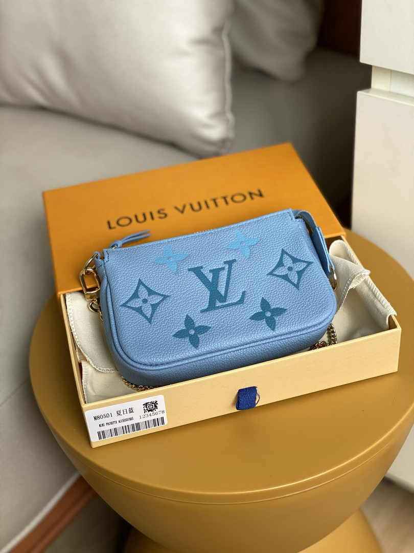 Louis Vuitton Mini Pochette Accessoires M80732 Blue Leather - Default Title - View 2