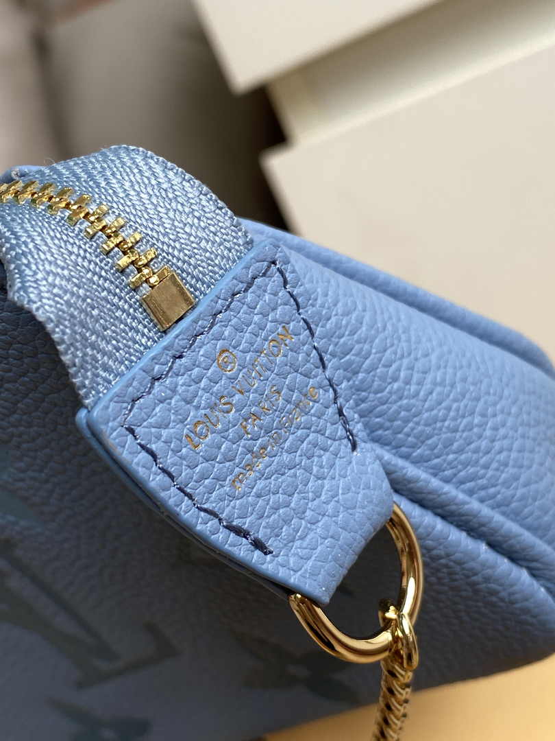 Louis Vuitton Mini Pochette Accessoires M80732 Blue Leather - Default Title - View 8