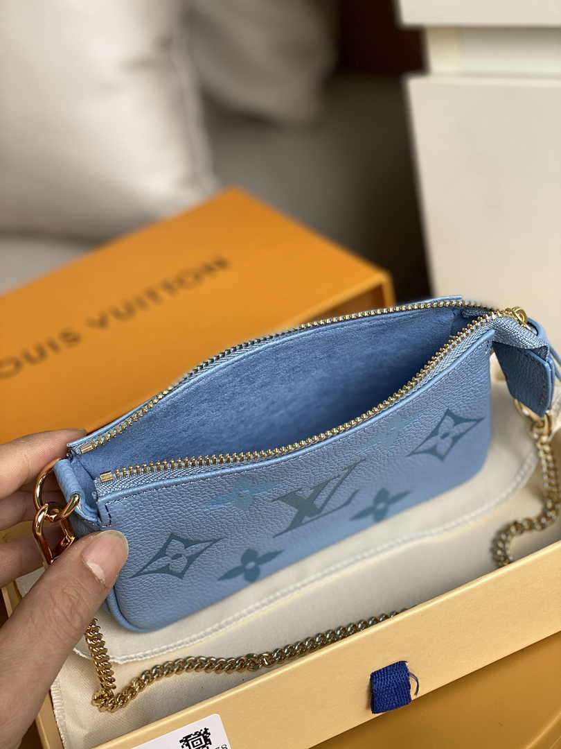 Louis Vuitton Mini Pochette Accessoires M80732 Blue Leather - Default Title - View 9