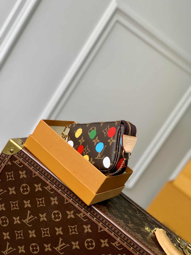 Louis Vuitton LV x YK  Mini Pochette Accessoires M81866 - Default Title - View 6