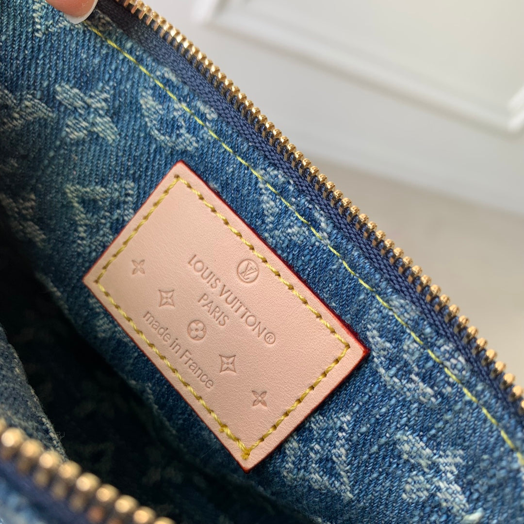 Louis Vuitton Mini Pochette Accessoires M82960 - Default Title - View 9