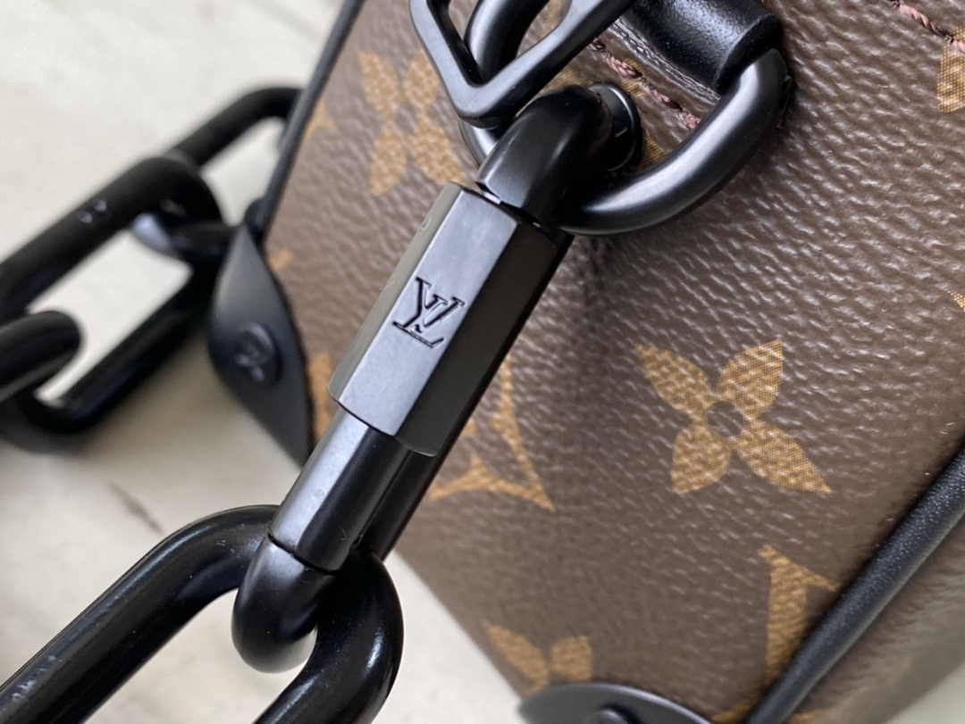 Louis Vuitton Mini Soft Trunk M80159 - Default Title - View 7