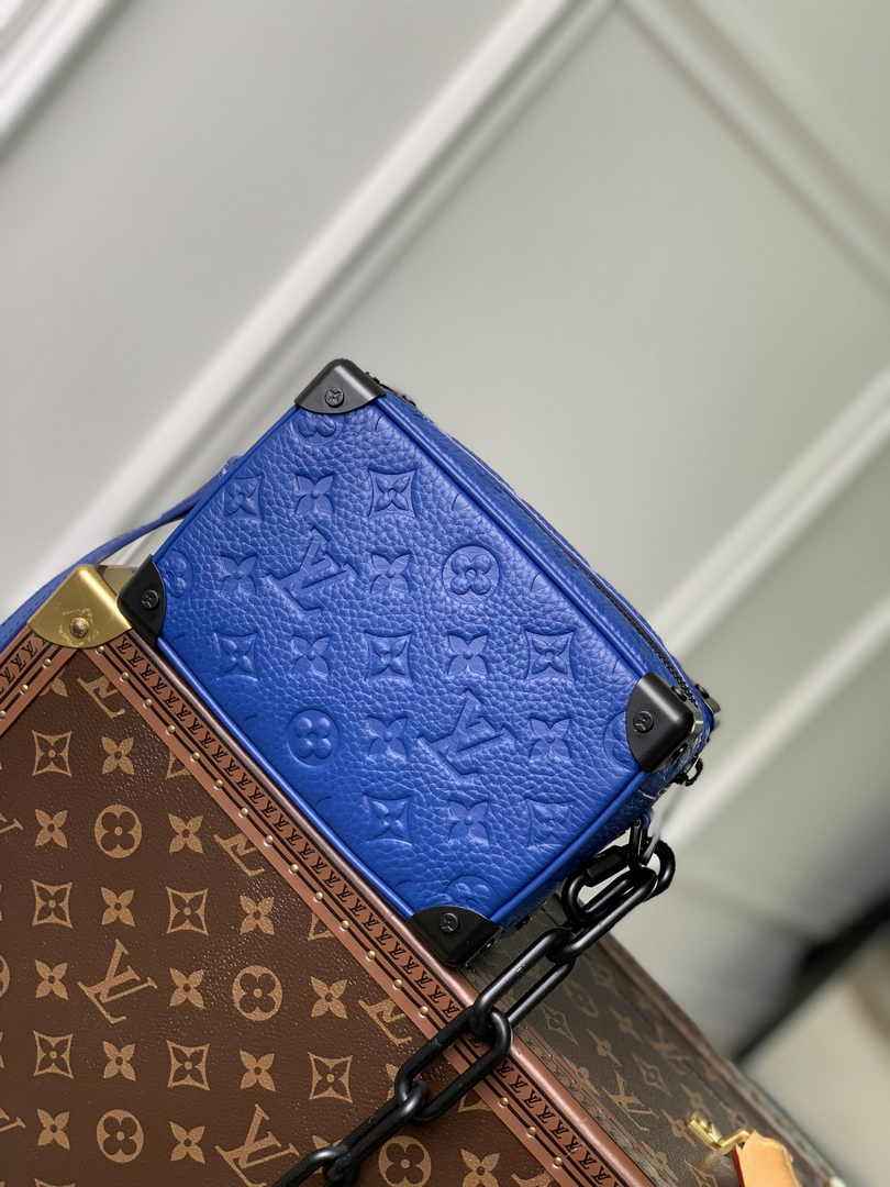 Louis Vuitton Mini Soft Trunk M11673 Blue - Default Title - View 2