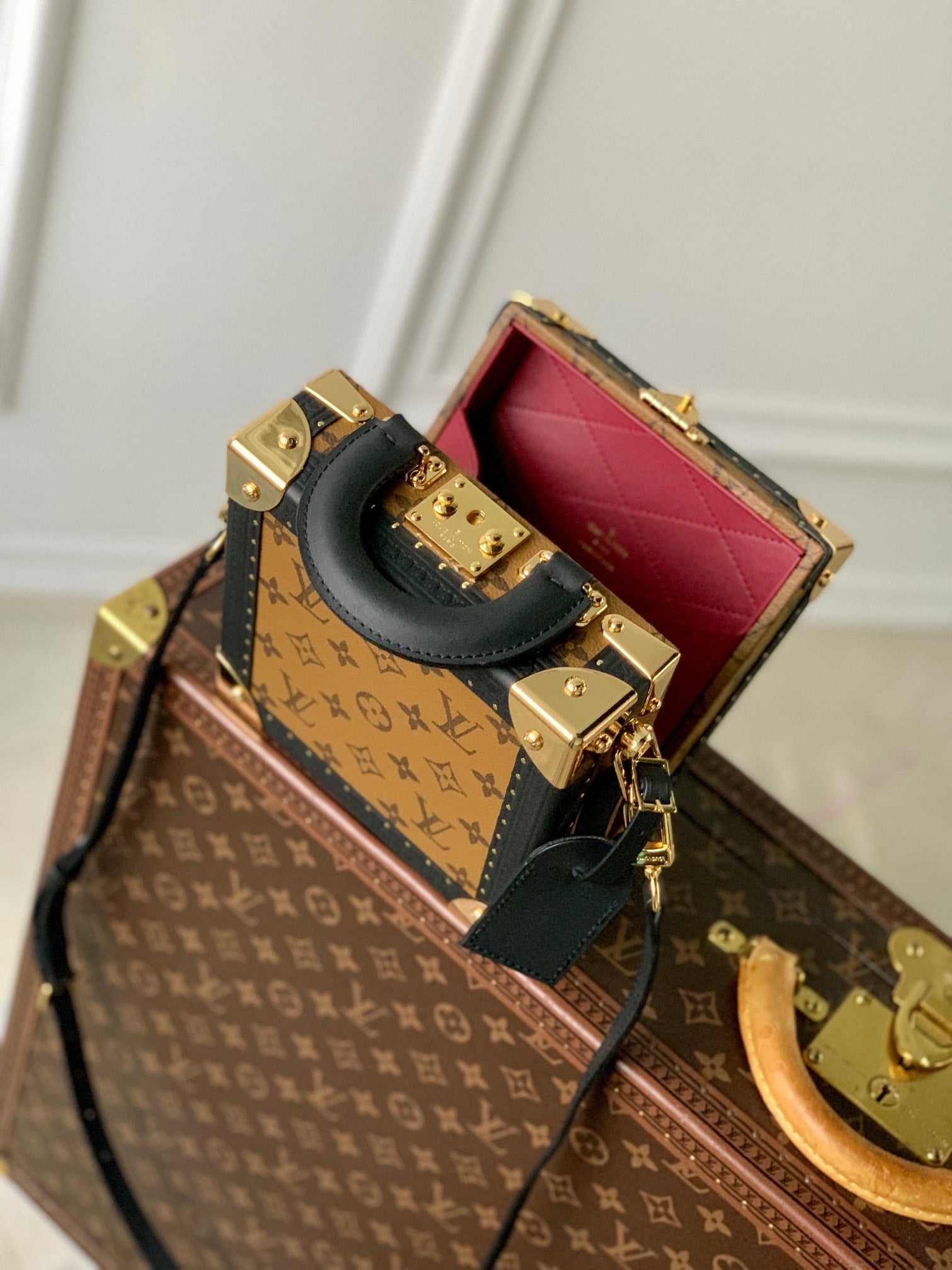 Louis Vuitton Mini Square Trunk Dalmatien M11206 - Default Title - View 5