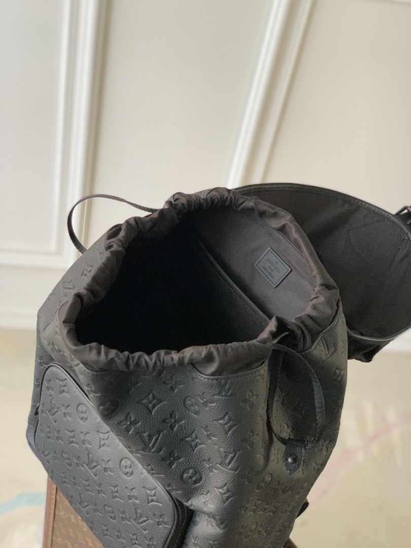 Louis Vuitton Montsouris Backpack M23127 Monogram Leather