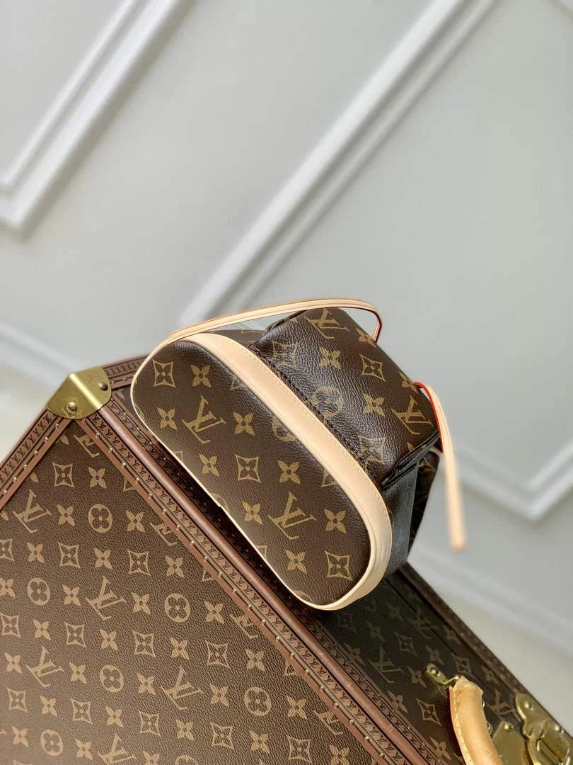 Louis Vuitton Montsouris Mini Backpack, M11199 Monogram canvas