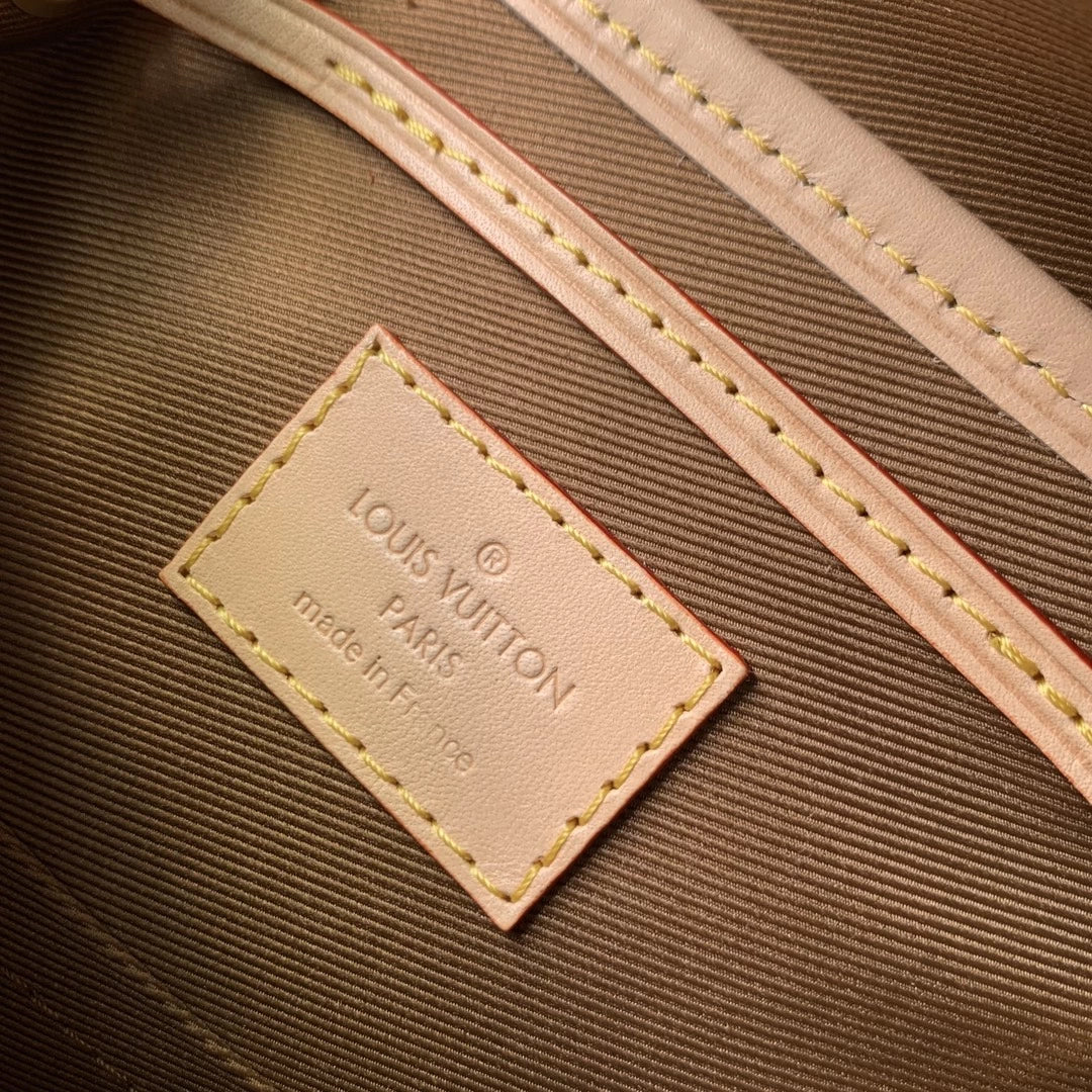 Louis Vuitton Montsouris Mini Backpack, M11199 Monogram canvas