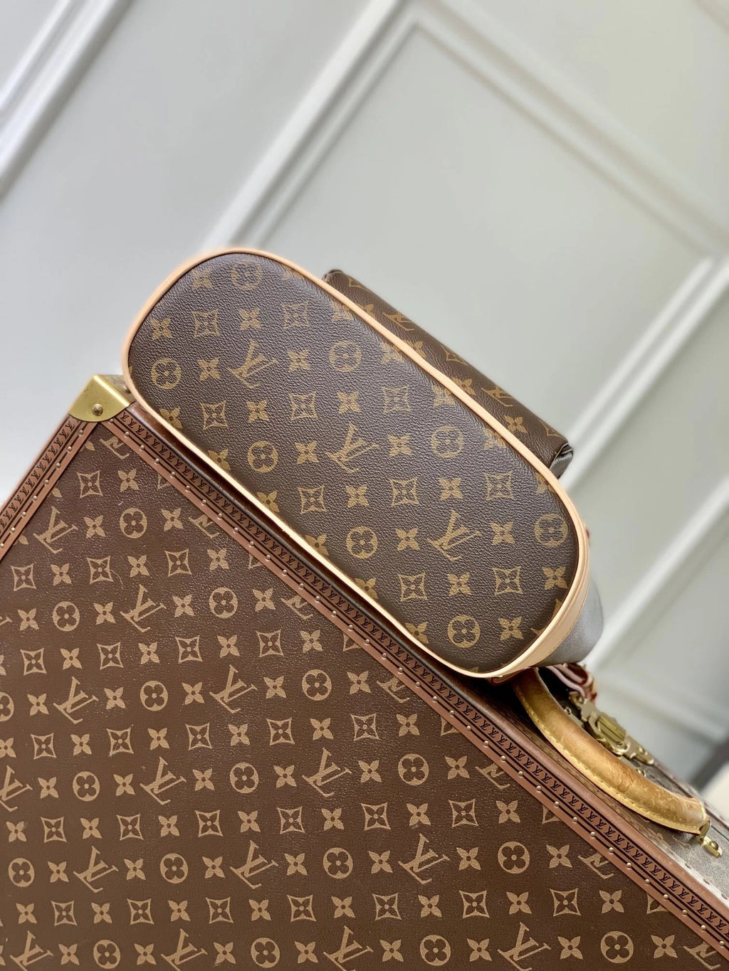 Louis Vuitton Montsouris MM Backpack, M11197 Monogram canvas