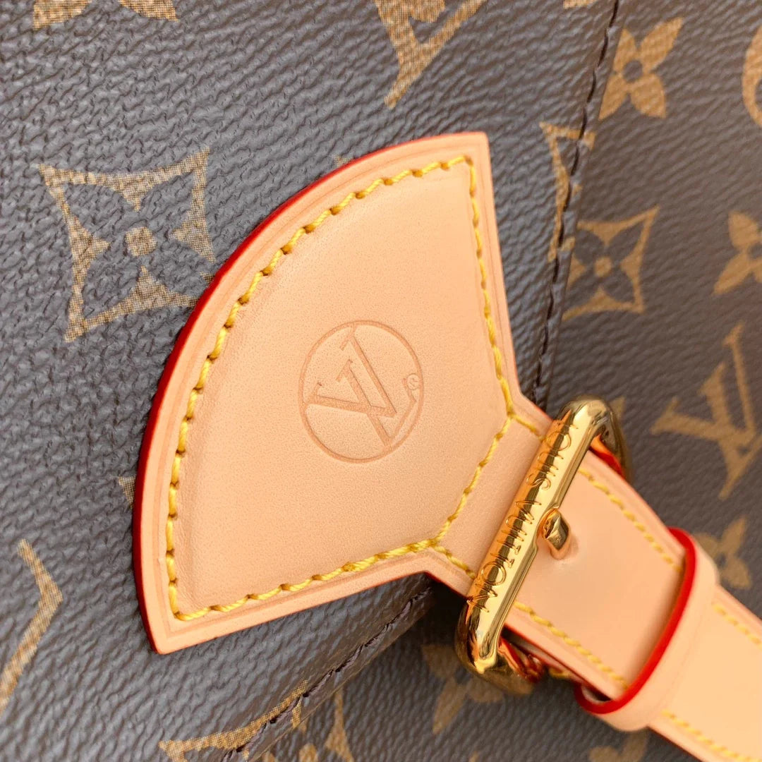 Louis Vuitton Montsouris MM Backpack, M11197 Monogram canvas