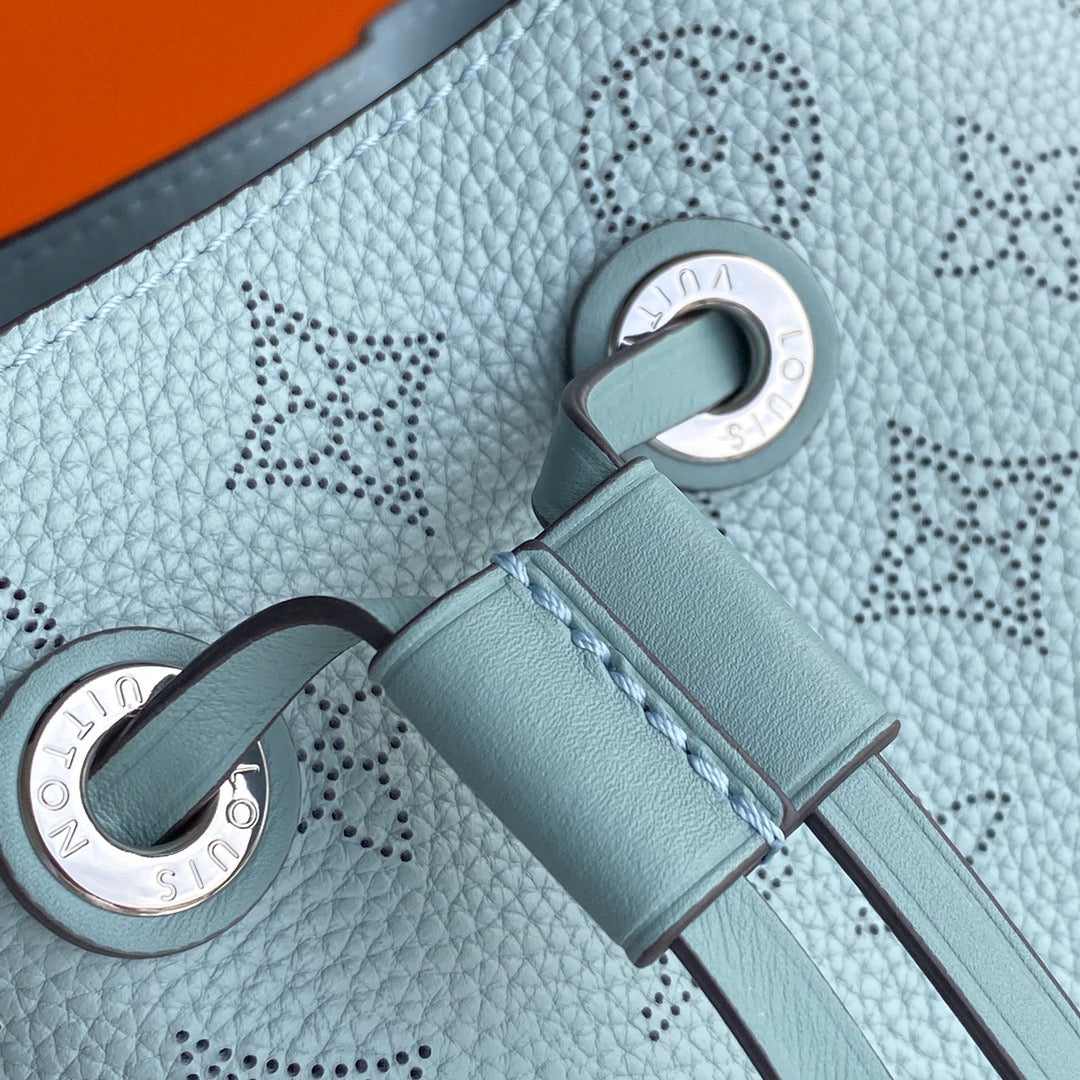 Louis Vuitton Muria Bucket Bag M55906 - Blue Leather Handbag