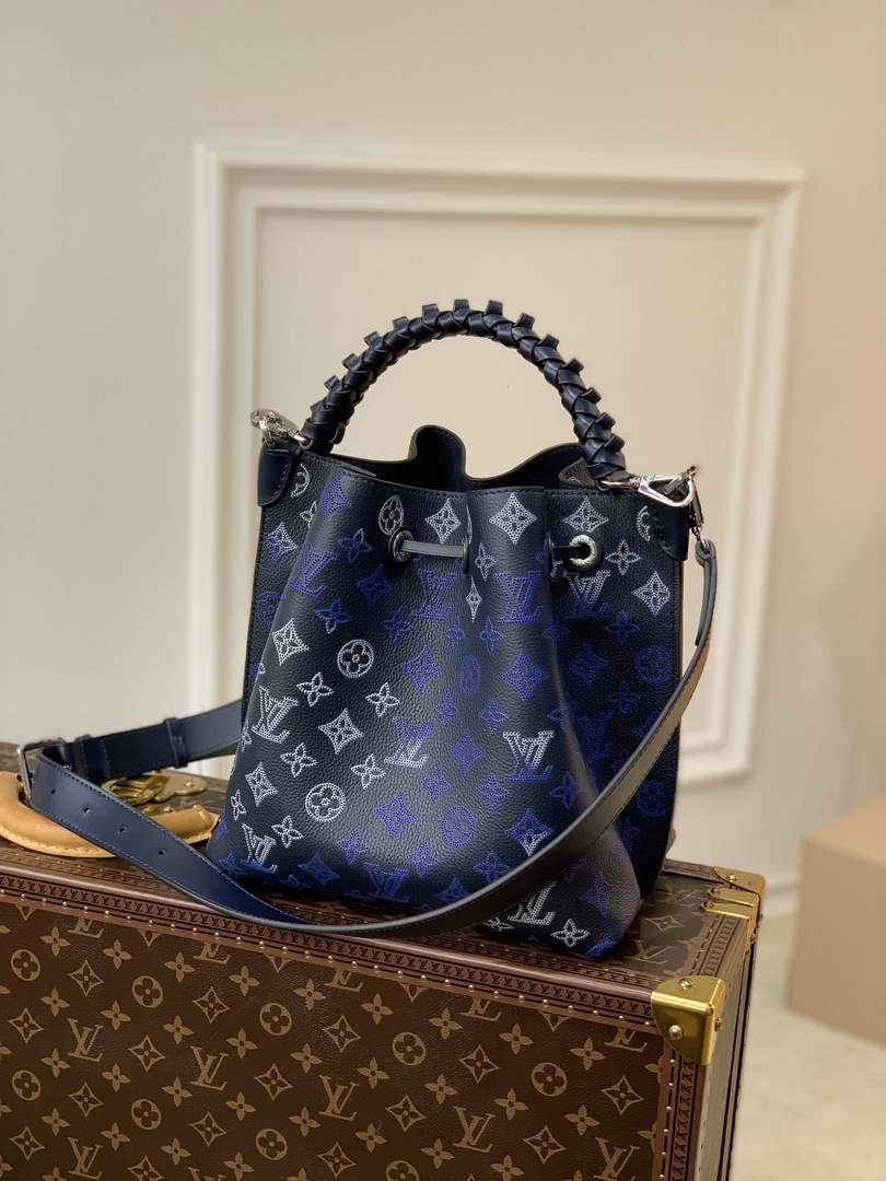 Louis Vuitton Muria Bucket Bag M59554 - Blue Leather Handbag