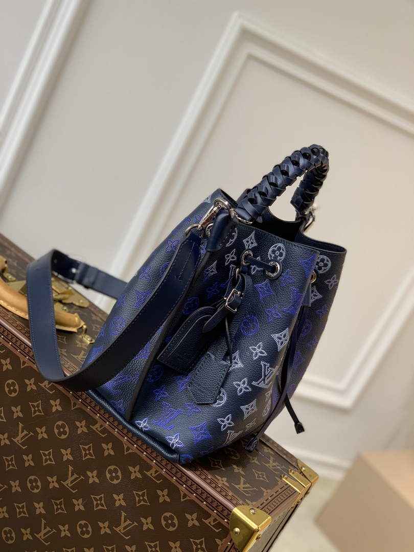 Louis Vuitton Muria Bucket Bag M59554 - Blue Leather Handbag