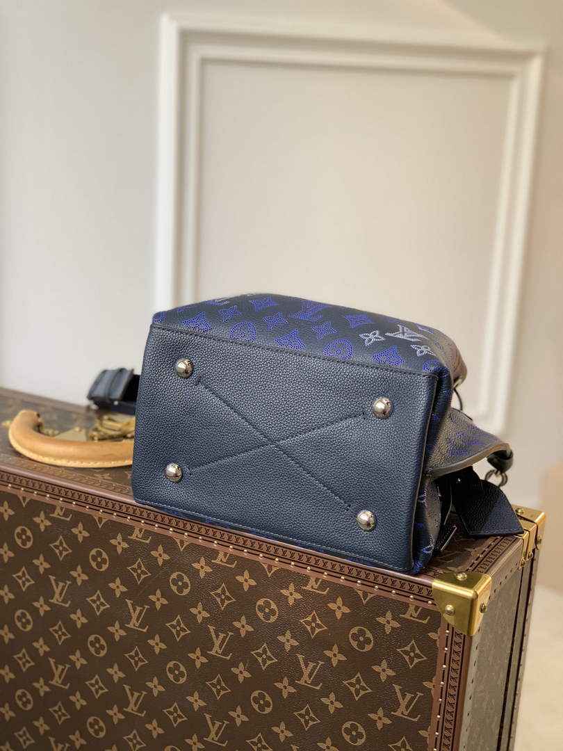 Louis Vuitton Muria Bucket Bag M59554 - Blue Leather Handbag