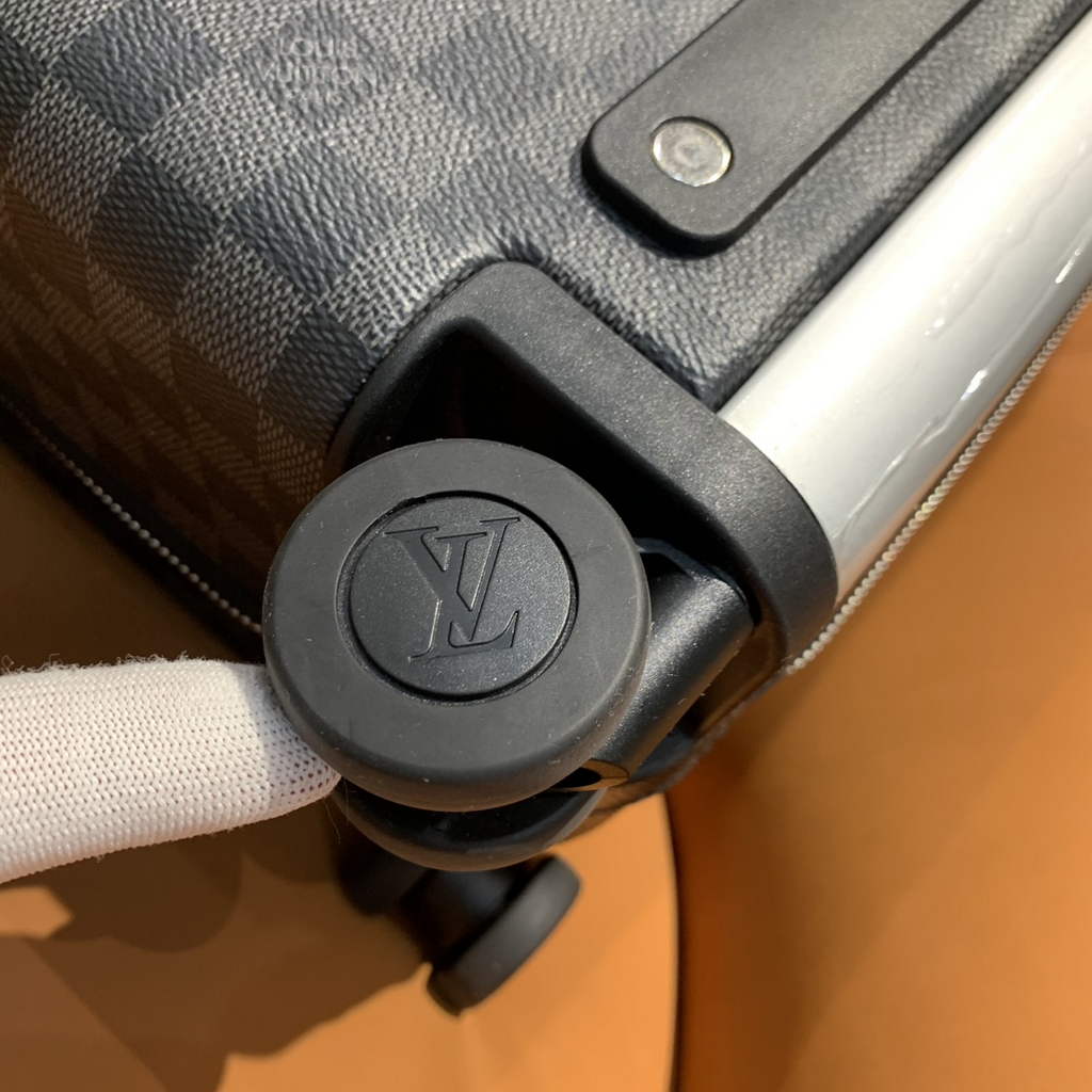 Louis Vuitton N23209 Horizon 55 Damier Graphite Canvas