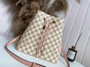 Damier Azur Canvas Pink
