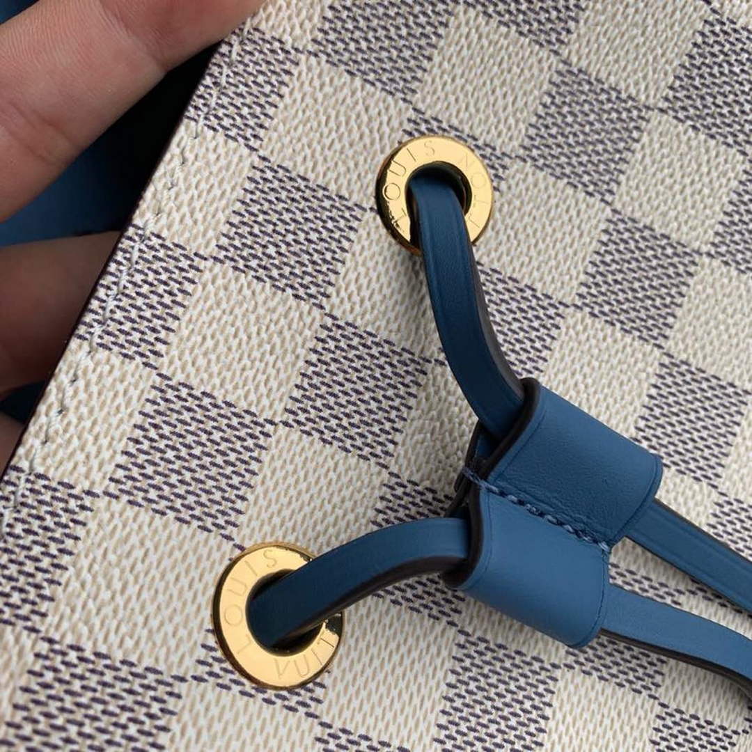 Louis Vuitton N40153 NéoNoé MM Bucket Bag Damier Azur Canvas - 26 x 26 x 17.5 cm / Damier Azur Canvas Blue - View 5