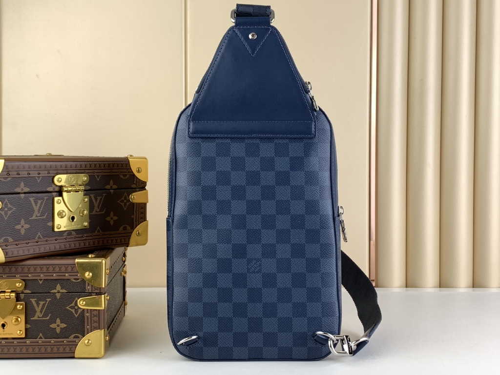 Louis Vuitton N40439 Avenue Slingbag Bag Blue Sapphire
