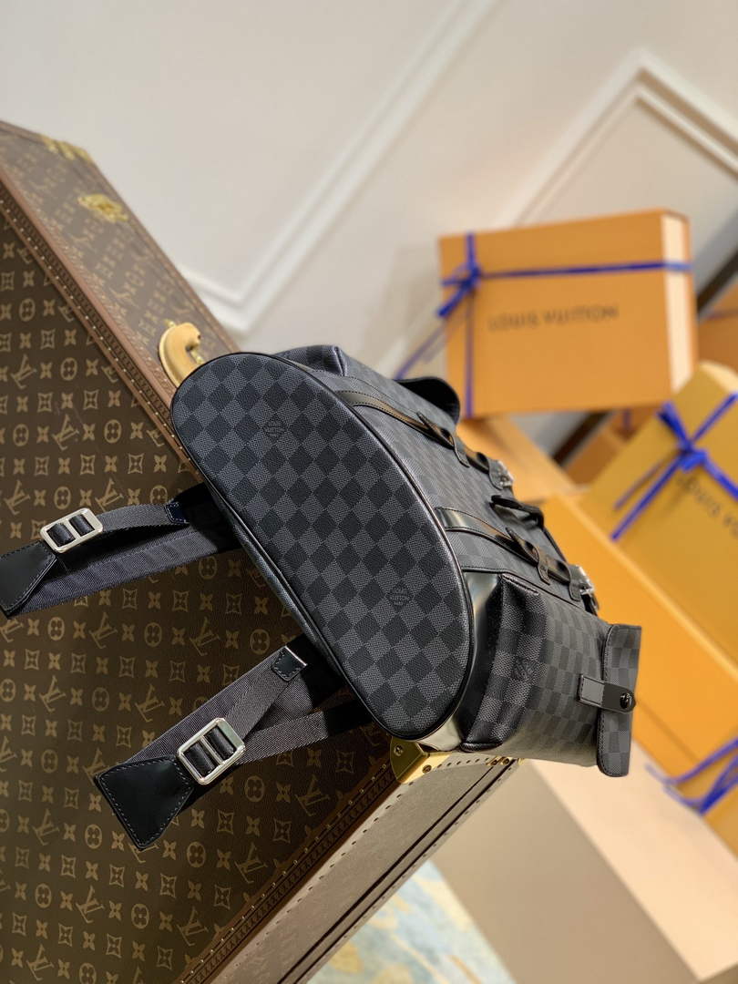 Louis Vuitton N41379 Christopher Backpack MM Damier Graphite canvas body