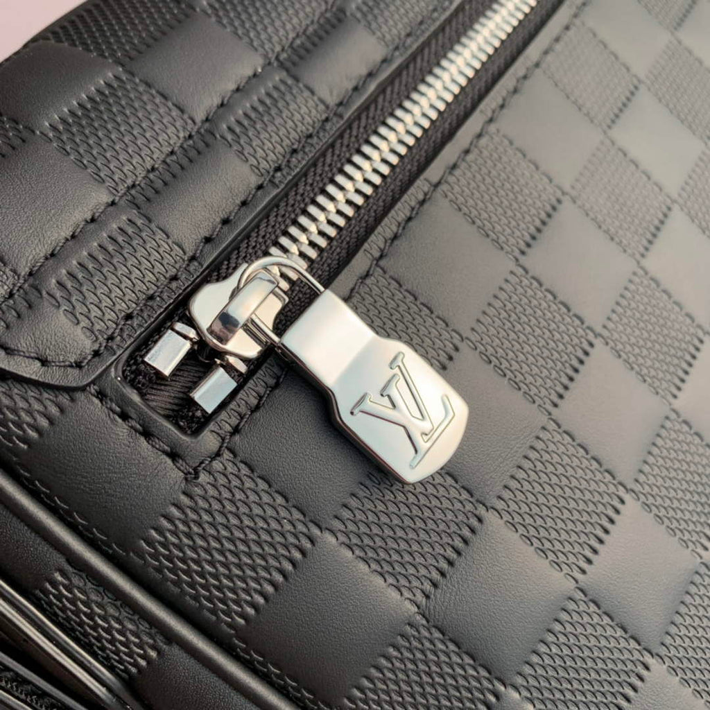 Louis Vuitton N42711 District PM Bag Damier Infini Leather