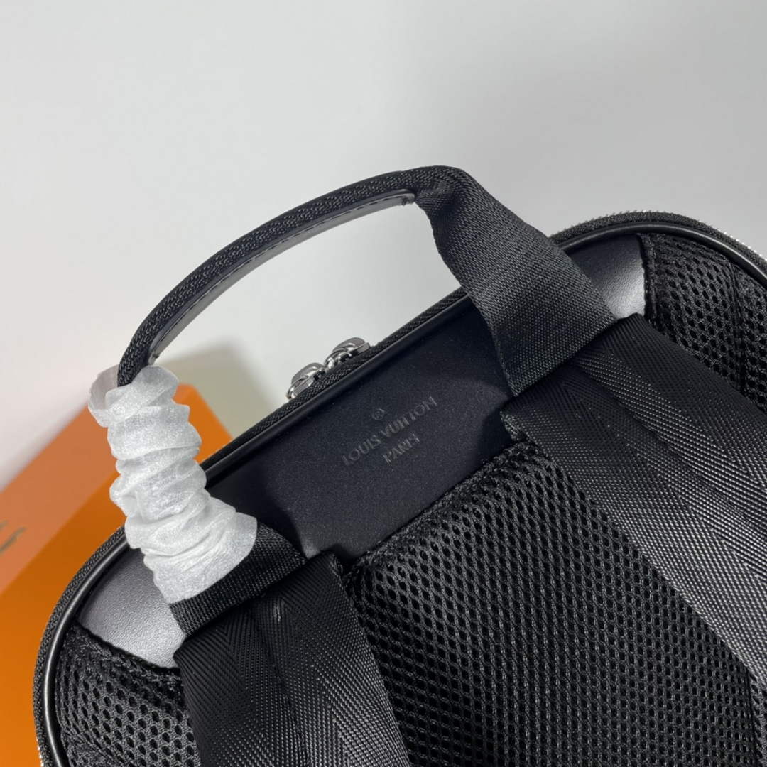 Louis Vuitton N45279 Michael Backpack NV2 Damier canvas