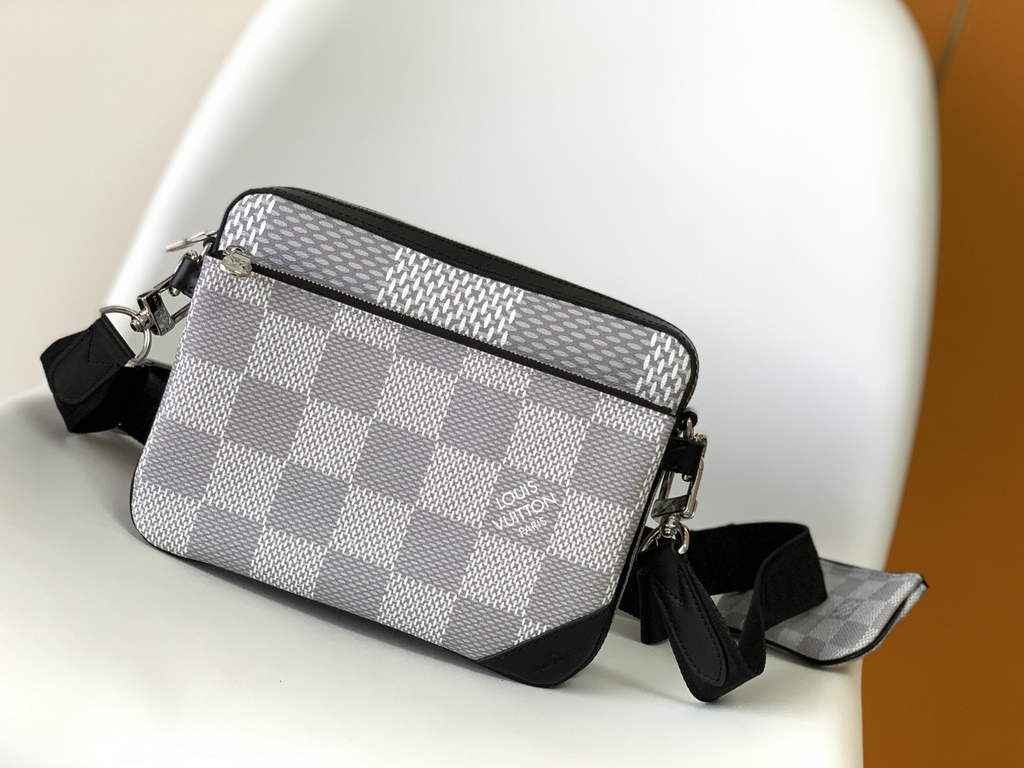 Louis Vuitton N50027 Trio Messenger Damier Graphite Canvas