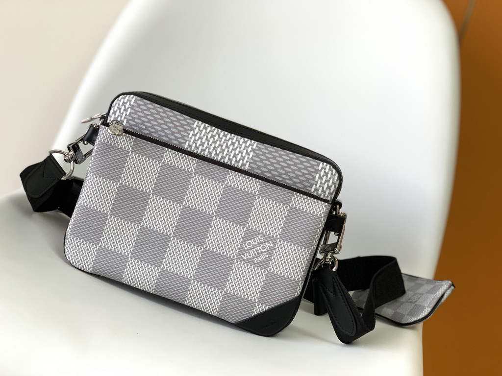 Louis Vuitton N50027 Trio Messenger Damier Graphite Canvas
