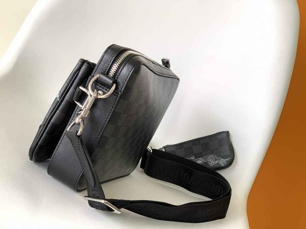 Louis Vuitton N58040 Trio Messenger Damier Graphite canvas