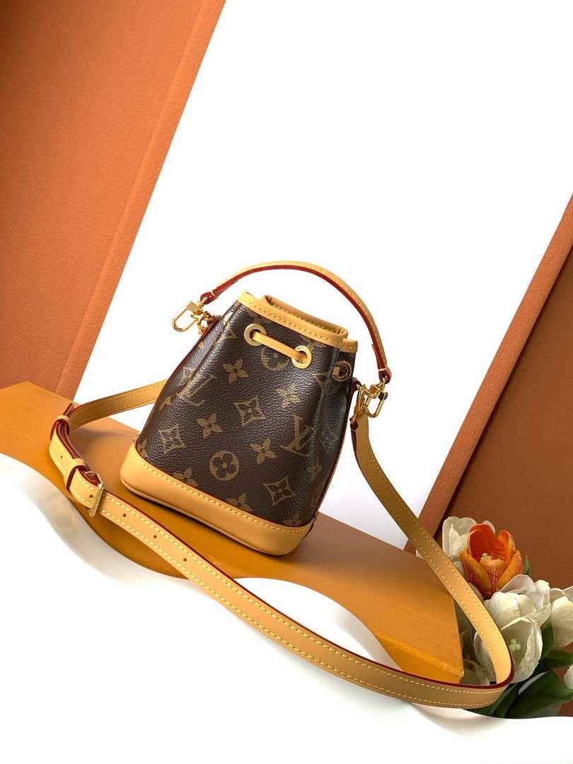 Louis Vuitton Nano Noé Bag M81266 Monogram canvas
