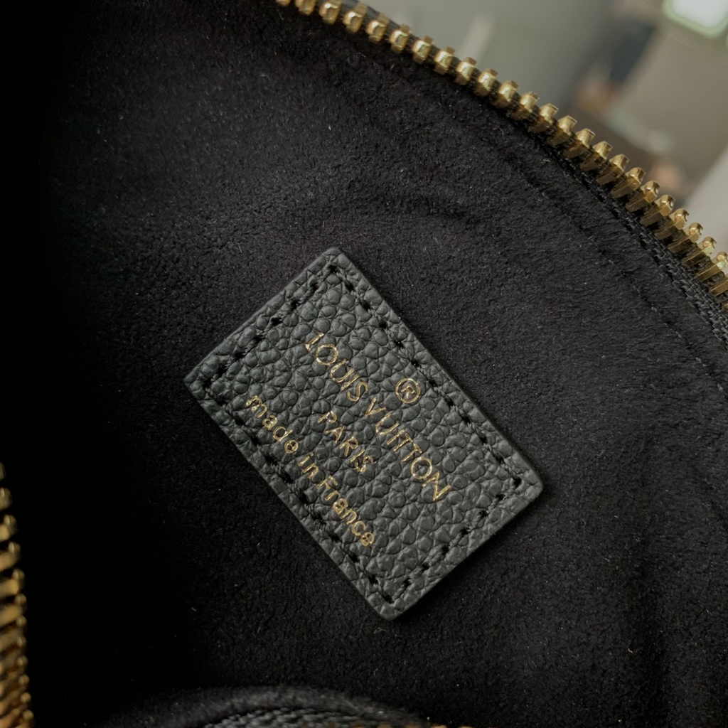 Louis Vuitton Nano Speedy Bag M82450 Black Leather