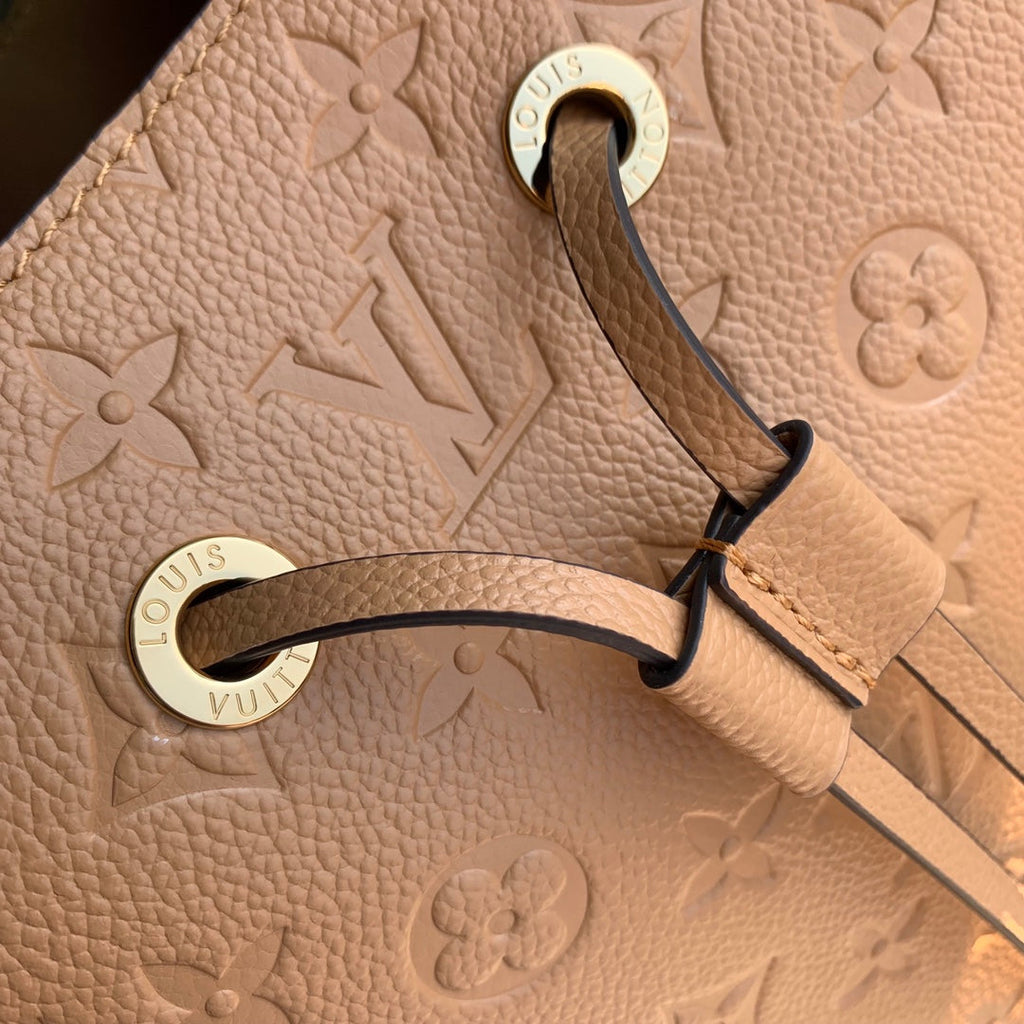 Louis Vuitton NéoNoé MM Bucket Bag Monogram Leather Brown - M45256