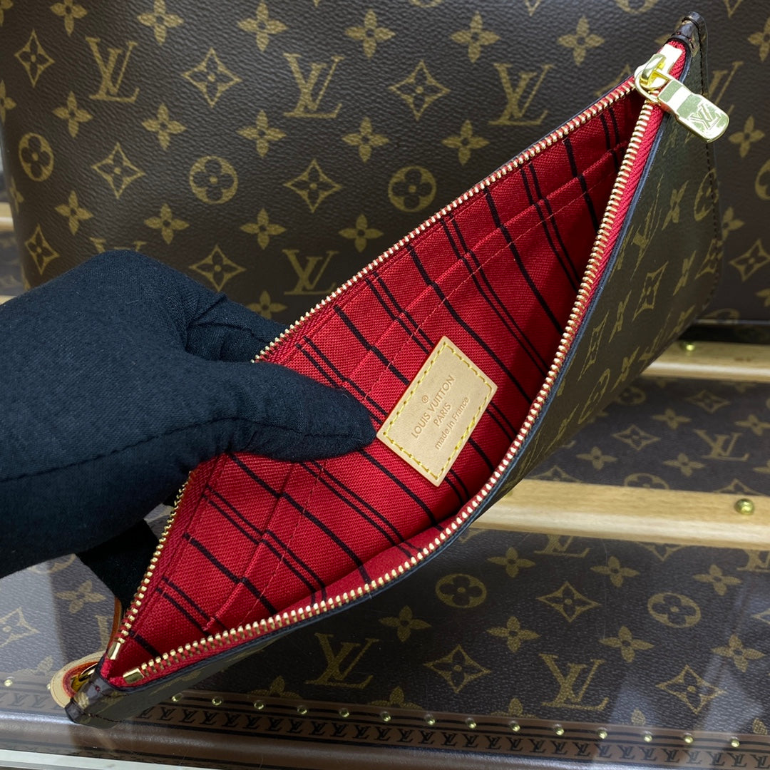 Louis Vuitton Neverfull GM Bag M40991 Monogram Canvas Red
