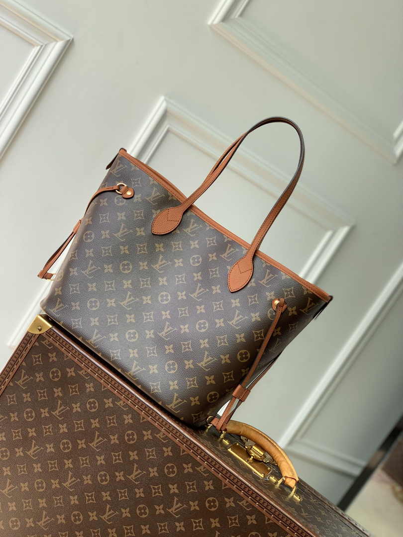 Louis Vuitton Neverfull Inside Out MM Bag M12061