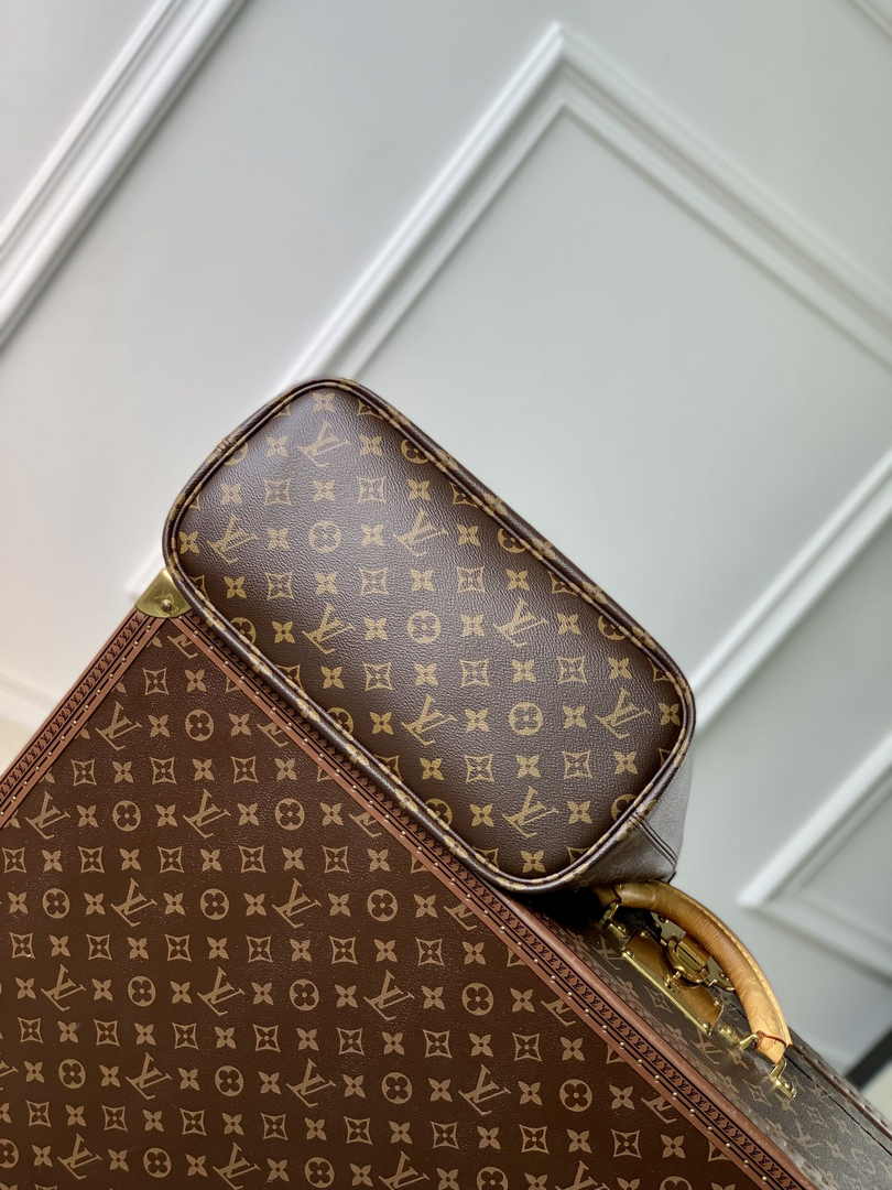 Louis Vuitton Neverfull Inside Out MM Bag M12061