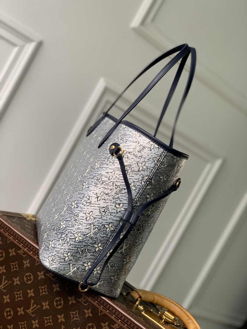 Louis Vuitton Neverfull MM Bag M22921 Blue Monoglam canvas