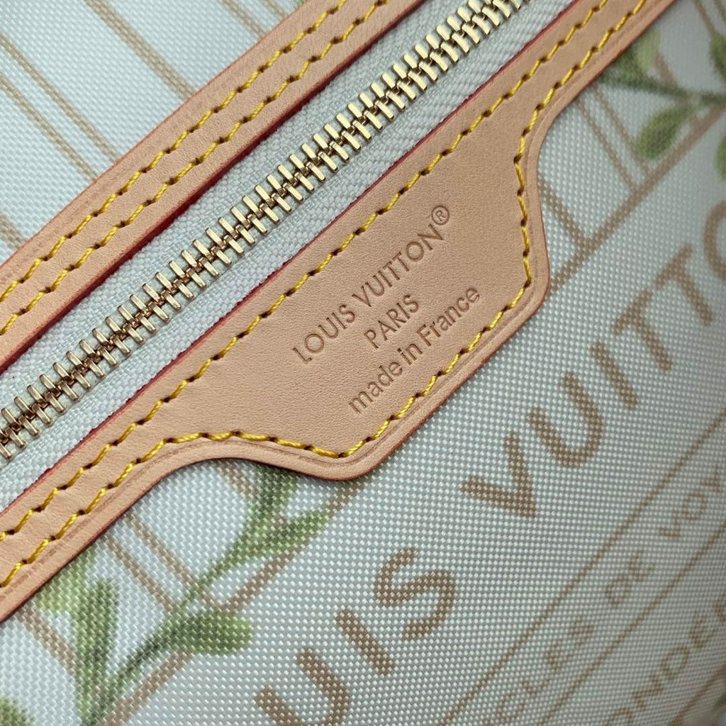 Louis Vuitton Neverfull MM Bag, M29483 Nude Rose Coated Canvas