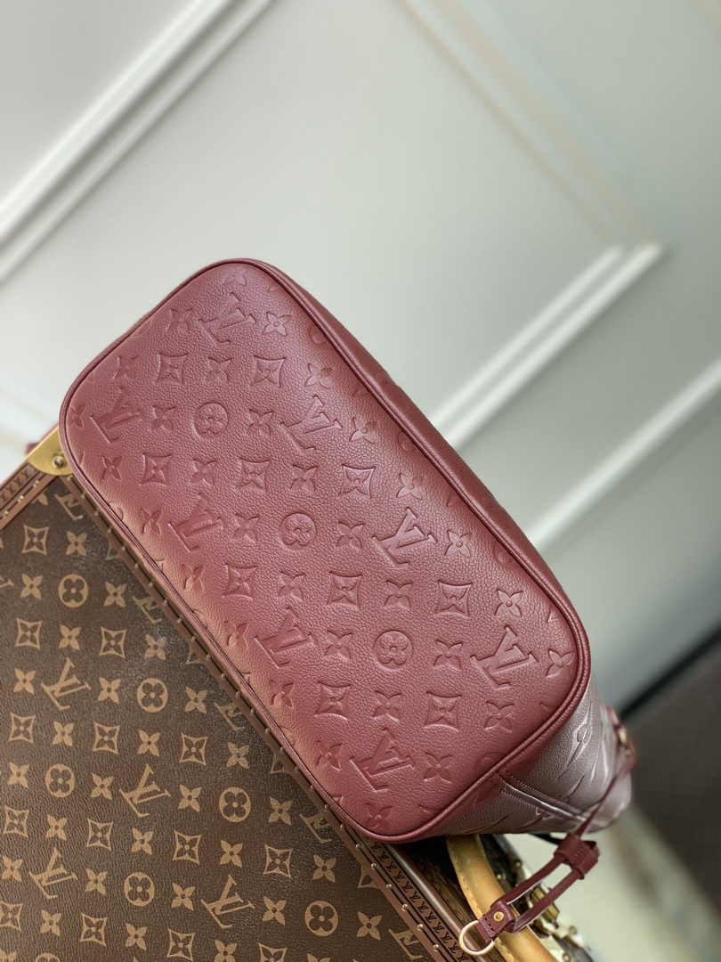 Louis Vuitton Neverfull MM Bag M46599 Wine Red Leather