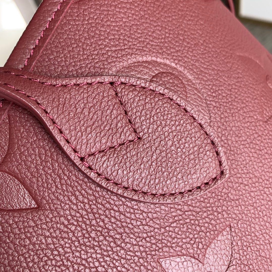 Louis Vuitton Neverfull MM Bag M46599 Wine Red Leather