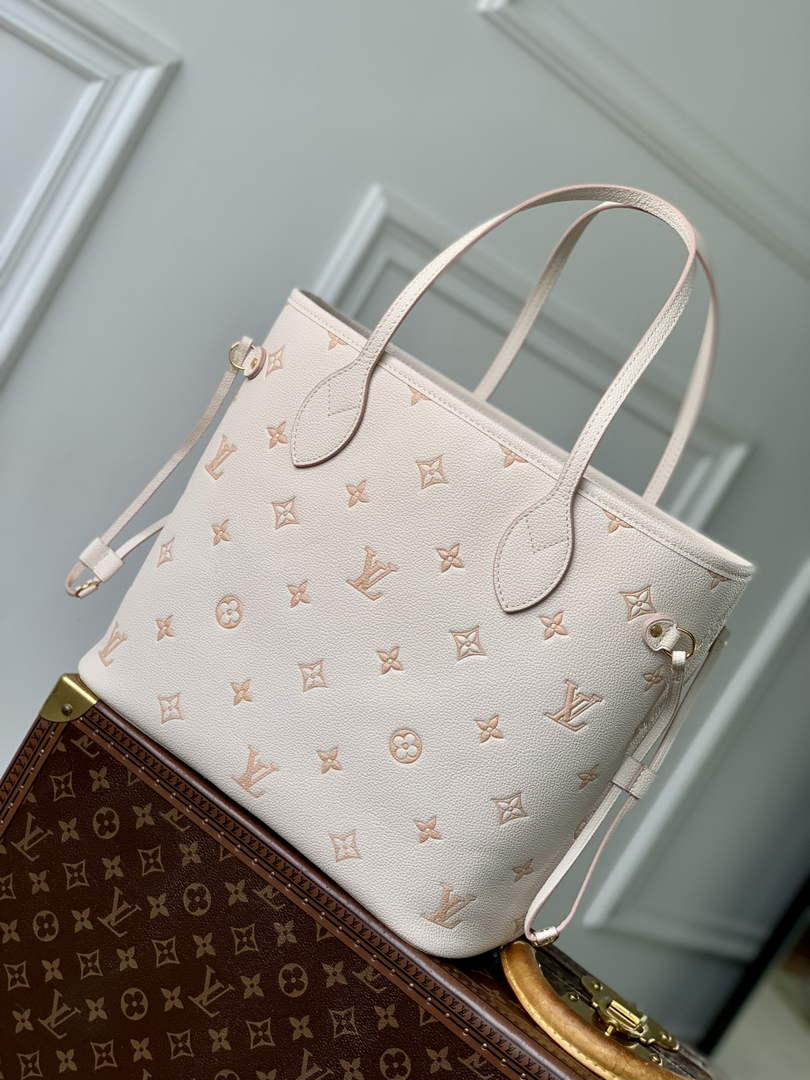 Louis Vuitton Neverfull MM Bag M14285 Eden grained cowhide leather