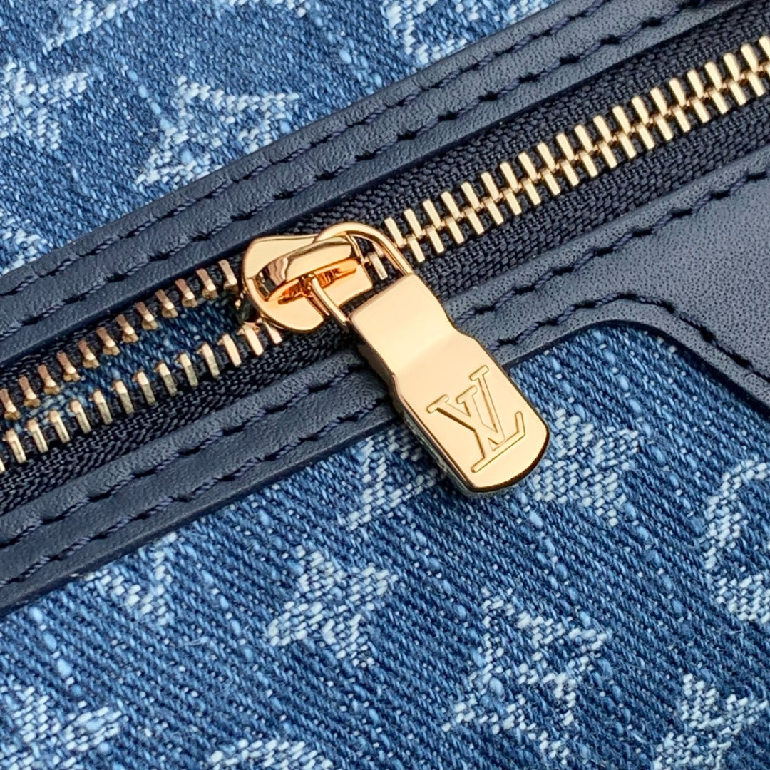 Louis Vuitton Neverfull MM Bag M14856 Denim Blue