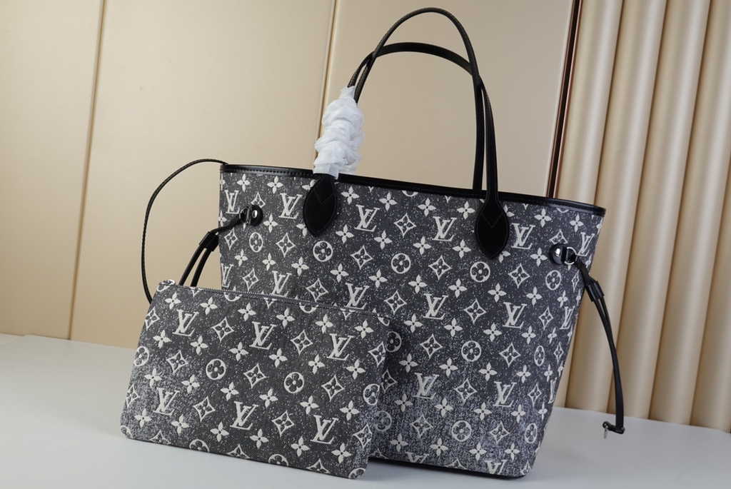 Louis Vuitton Neverfull MM Bag M21465 Gray Monogram Jacquard Denim