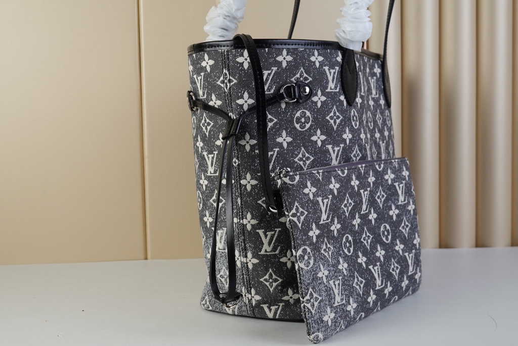 Louis Vuitton Neverfull MM Bag M21465 Gray Monogram Jacquard Denim