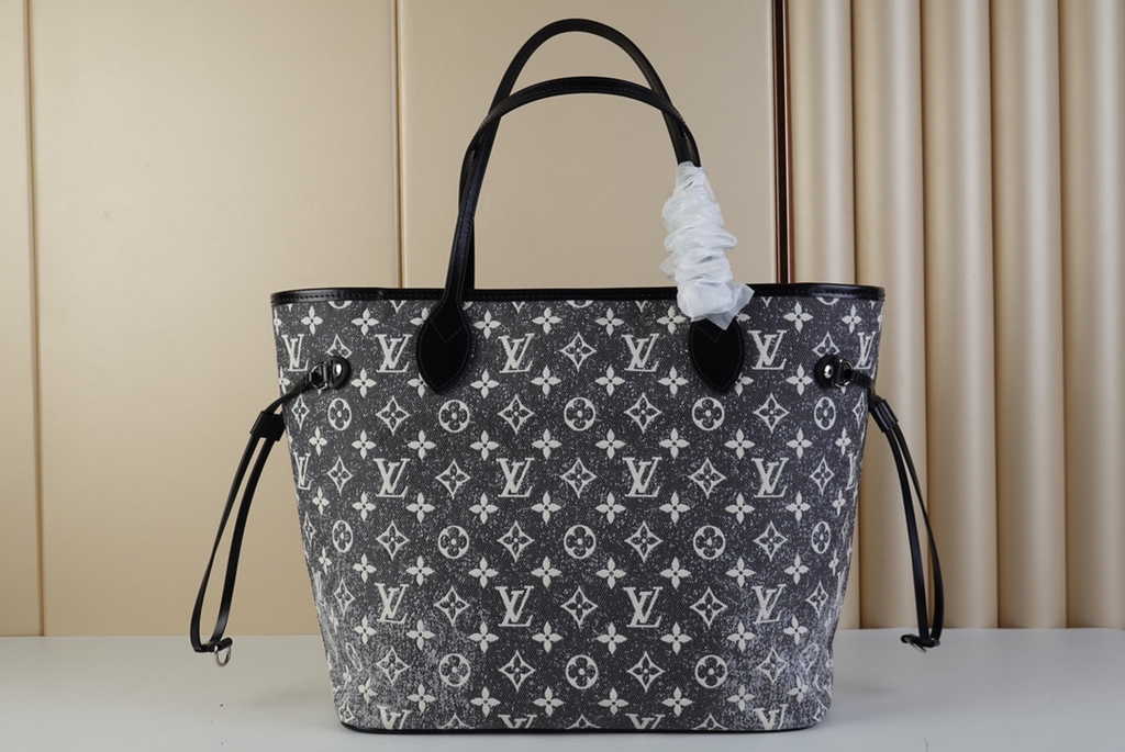 Louis Vuitton Neverfull MM Bag M21465 Gray Monogram Jacquard Denim