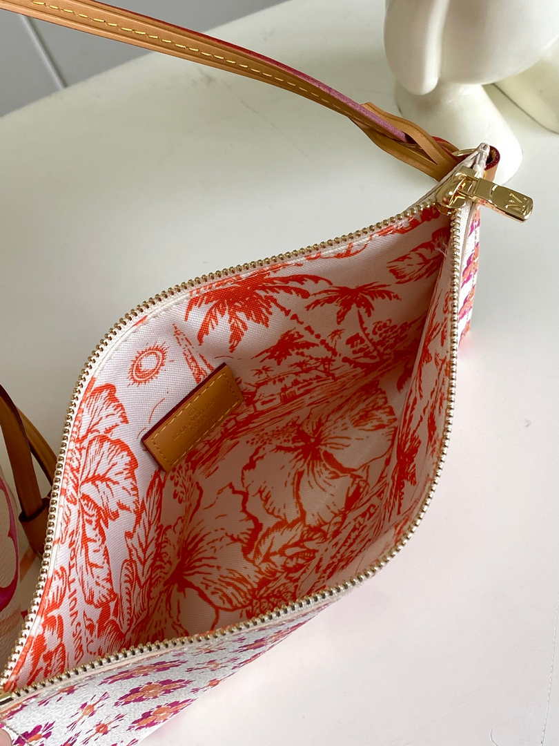 Louis Vuitton Neverfull MM Bag M25317