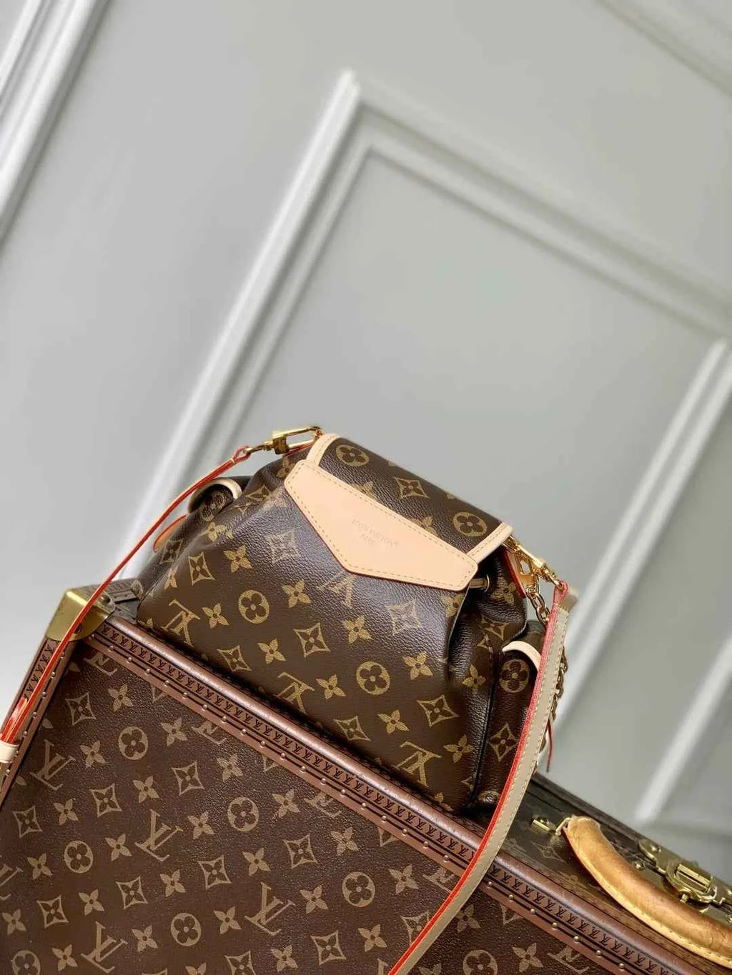 Louis Vuitton Odyssée Bag Monogram M25085