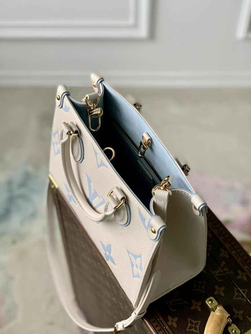 Louis Vuitton OnTheGo PM Bag M46833 Candy Blue Leather - Default Title - View 4