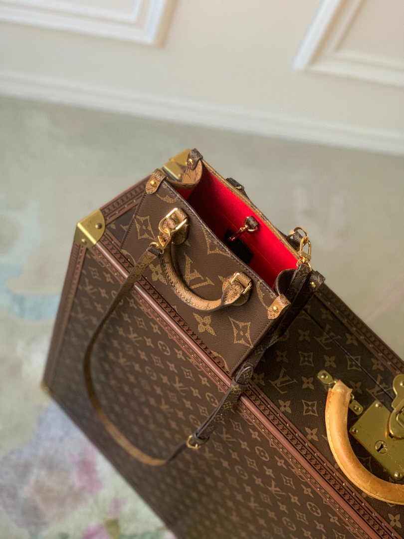 Louis Vuitton OnTheGo BB Bag M46839 Monogram Canvas - Default Title - View 4