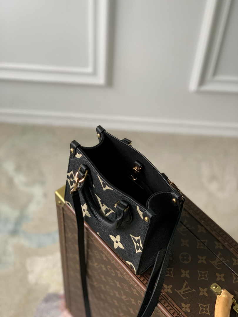 Louis Vuitton OnTheGo BB Bag M47054 Black Leather - Default Title - View 9