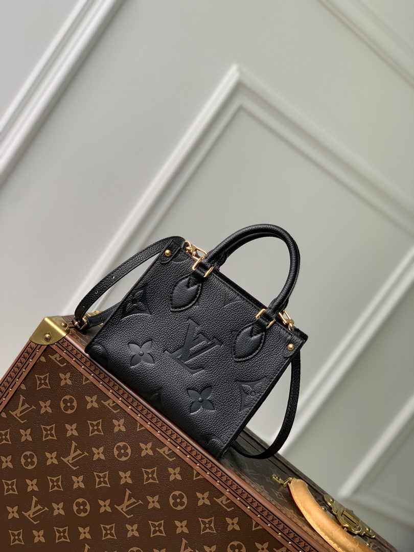 Louis Vuitton OnTheGo BB Bag M46993 Black Leather - Default Title - View 2