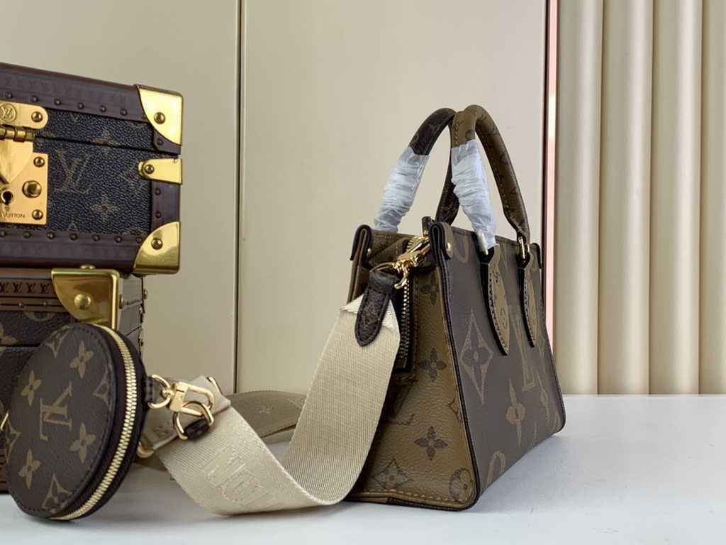 Louis Vuitton OnTheGo East West M46653 Monogram canvas