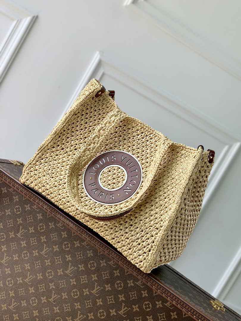 Louis Vuitton OnTheGo MM Bag M24723 - Default Title - View 1